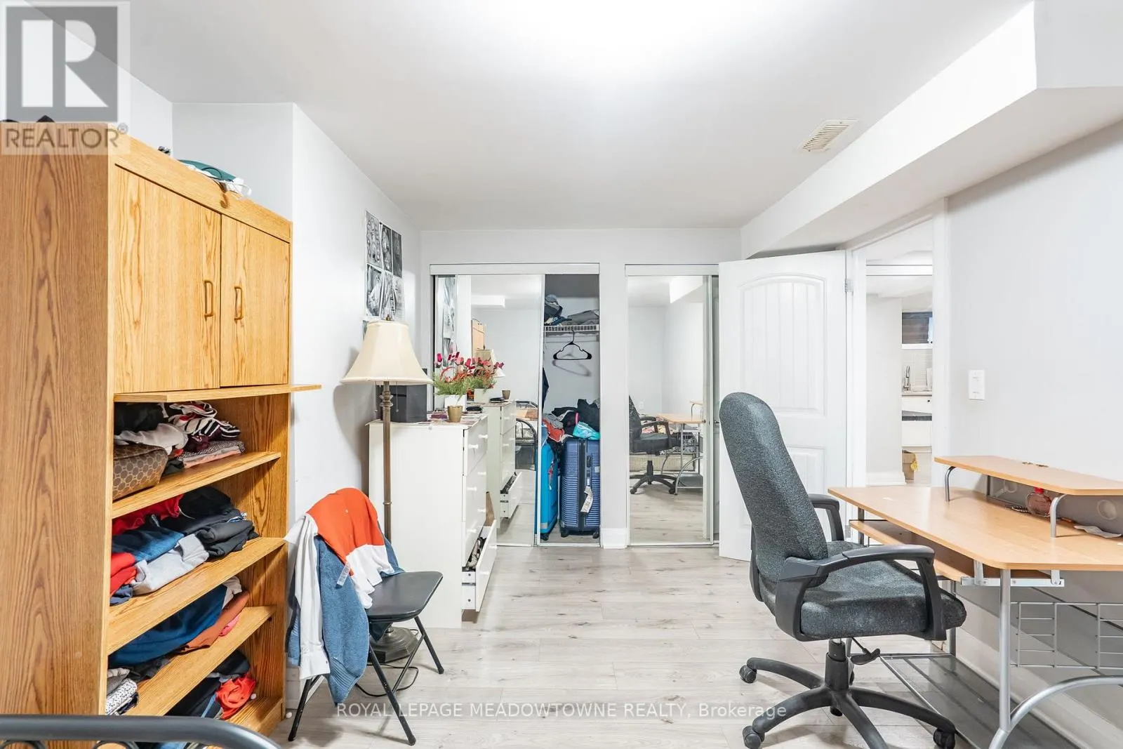 6256 BALMORAL AVENUE