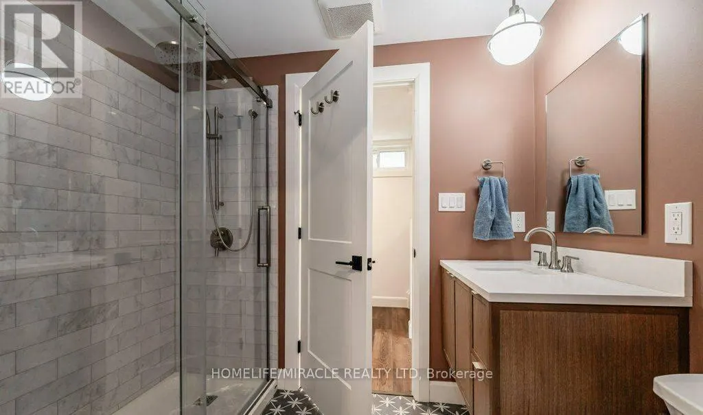 159 OLD CARRIAGE DRIVE