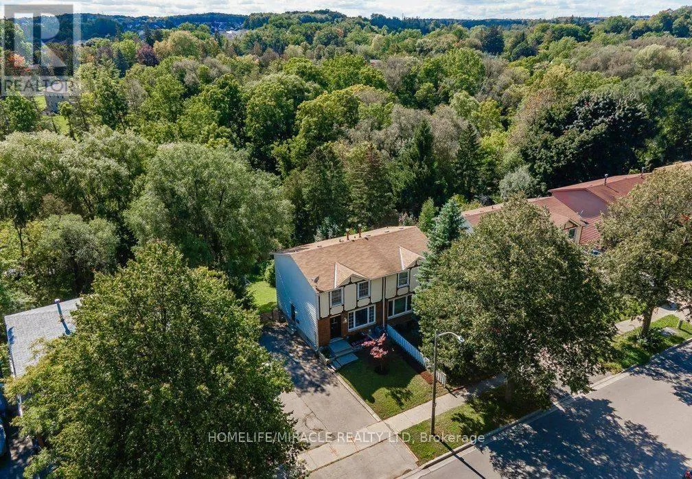 159 OLD CARRIAGE DRIVE