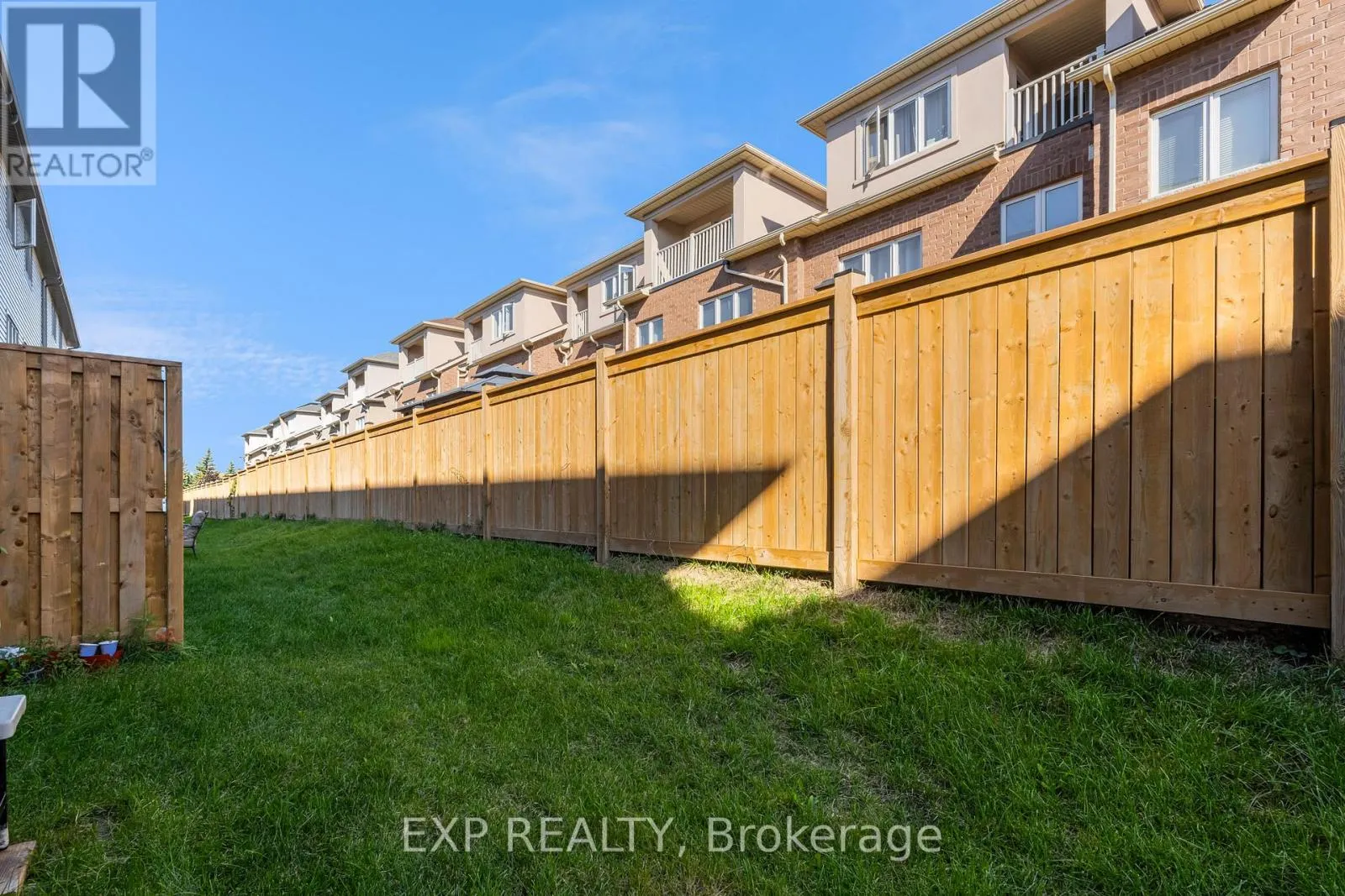 15 - 19 PICARDY DRIVE