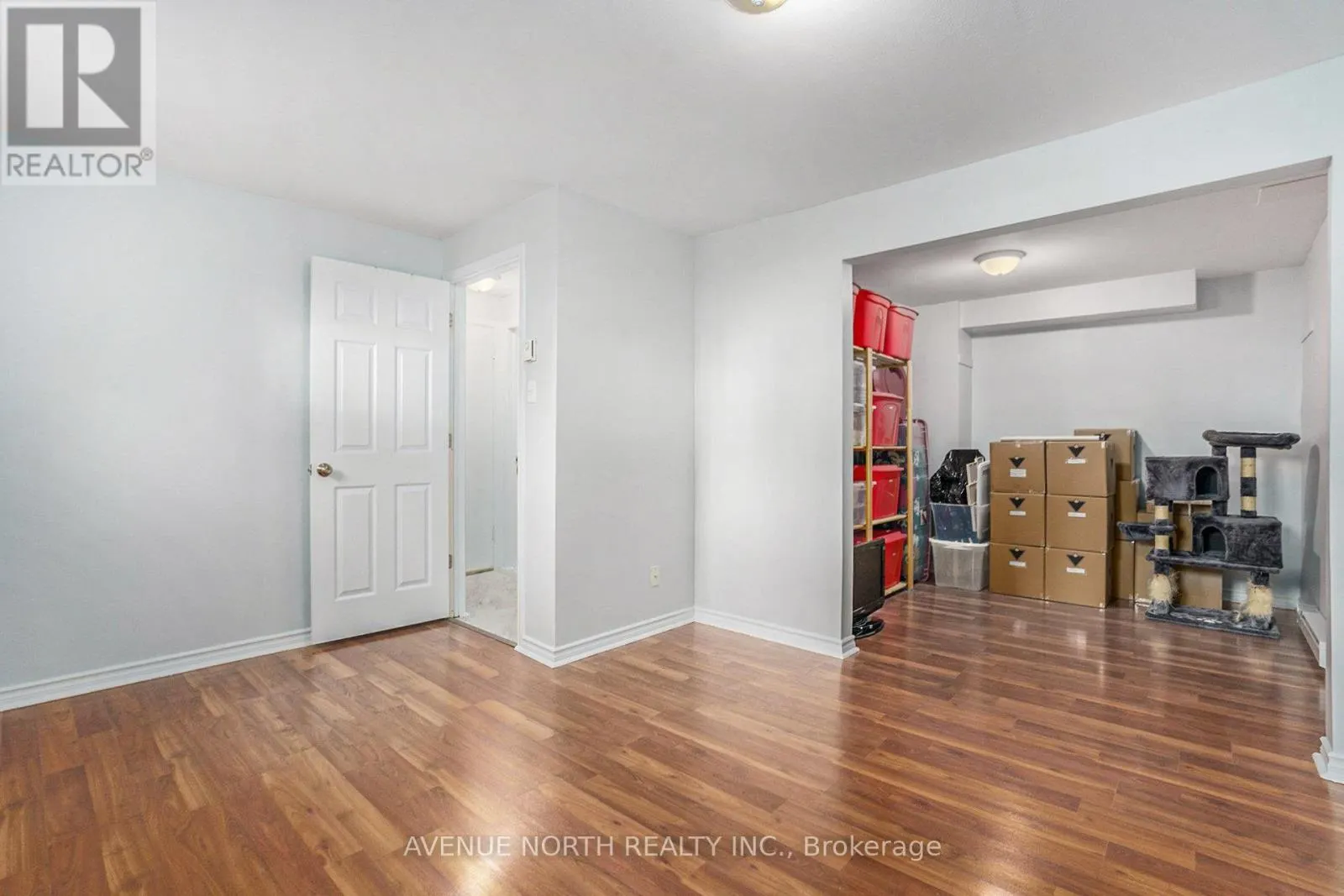 104 - 15A WOODVALE GREEN