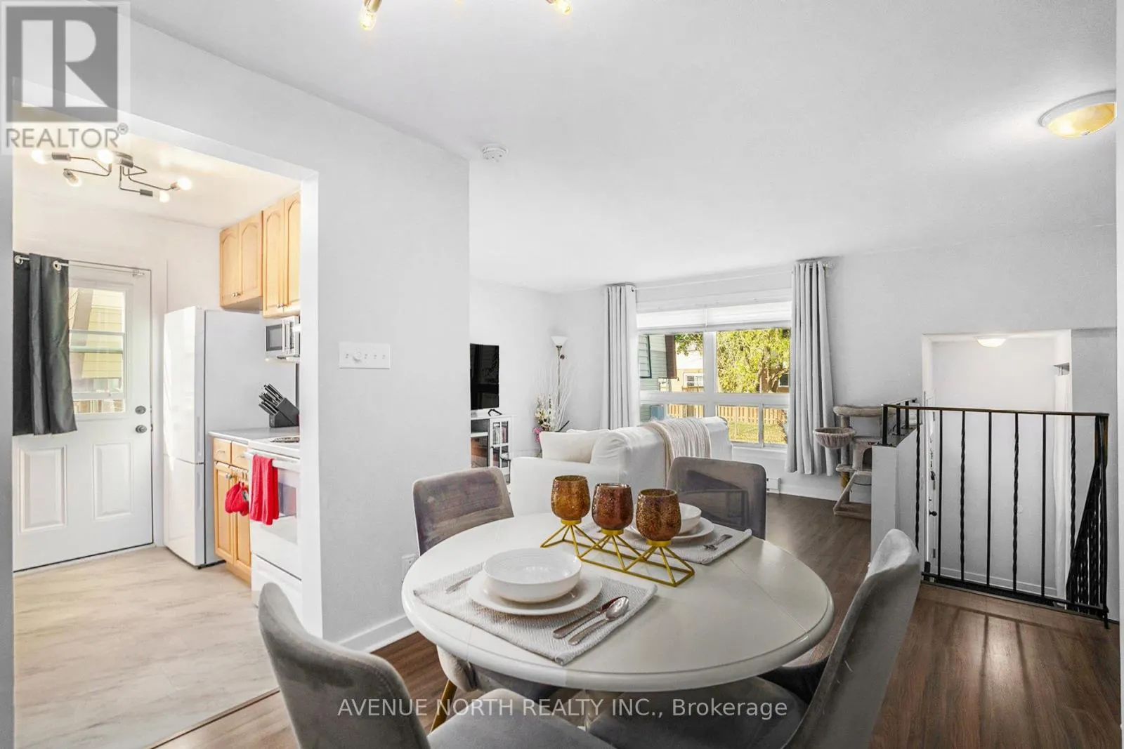 104 - 15A WOODVALE GREEN