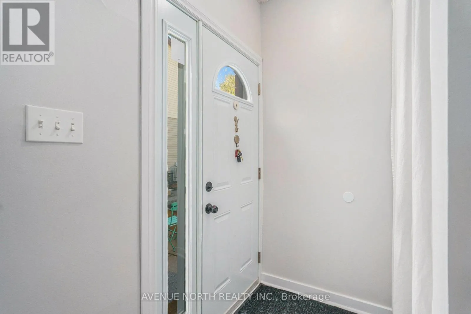 104 - 15A WOODVALE GREEN