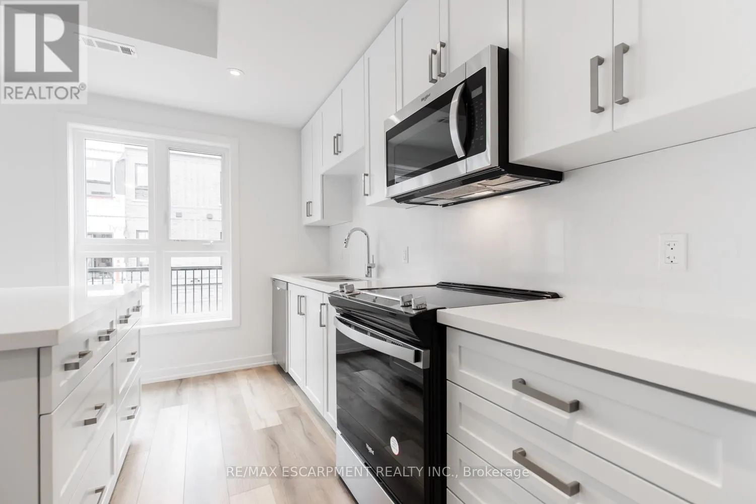 16 - 70 KENESKY DRIVE