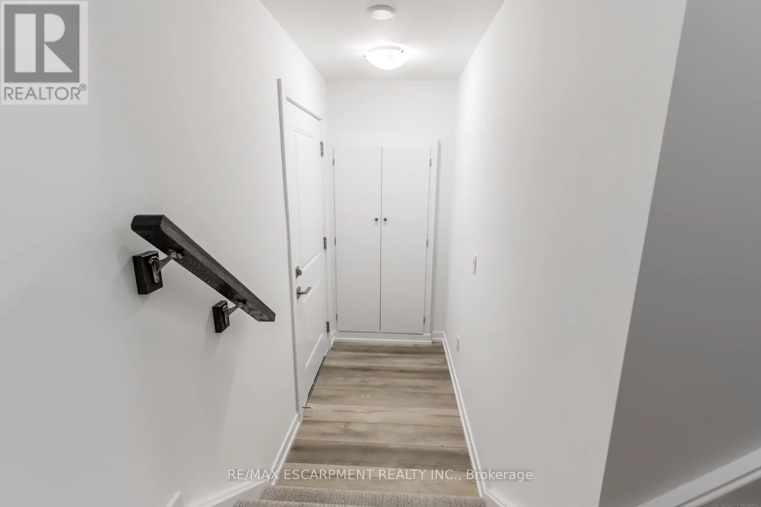 16 - 70 KENESKY DRIVE