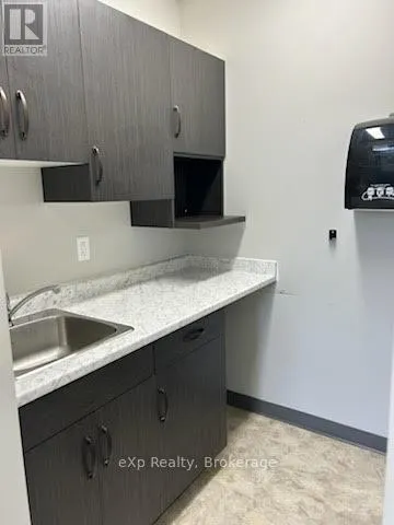 16-17 - 2045 20TH AVENUE E, #16-17