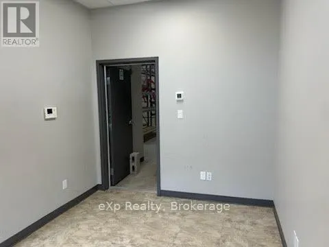 16-17 - 2045 20TH AVENUE E, #16-17