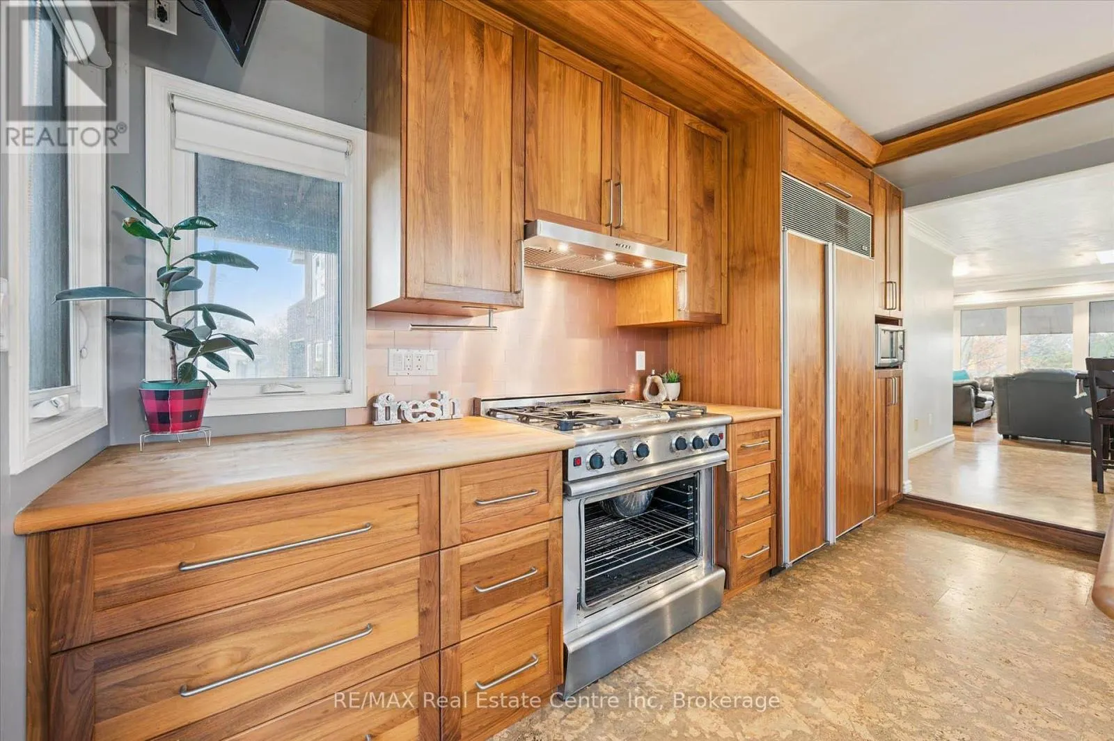 500 WATSON PARKWAY S