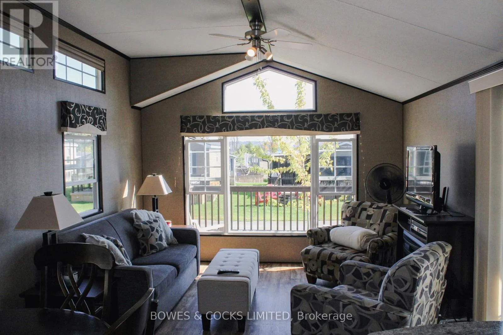 LAW 14 - 1235 VILLIERS LINE, #LAW 14