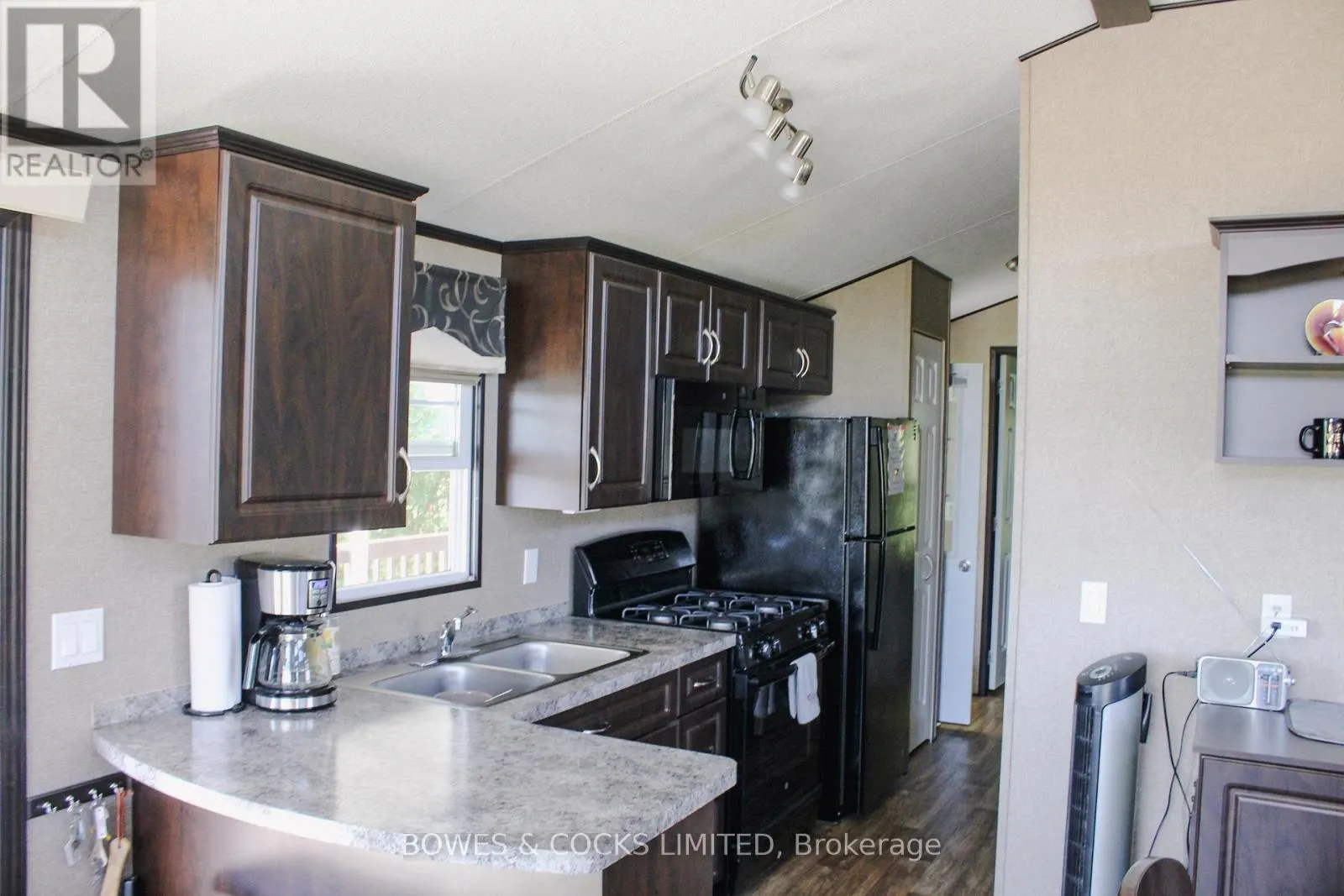 LAW 14 - 1235 VILLIERS LINE, #LAW 14