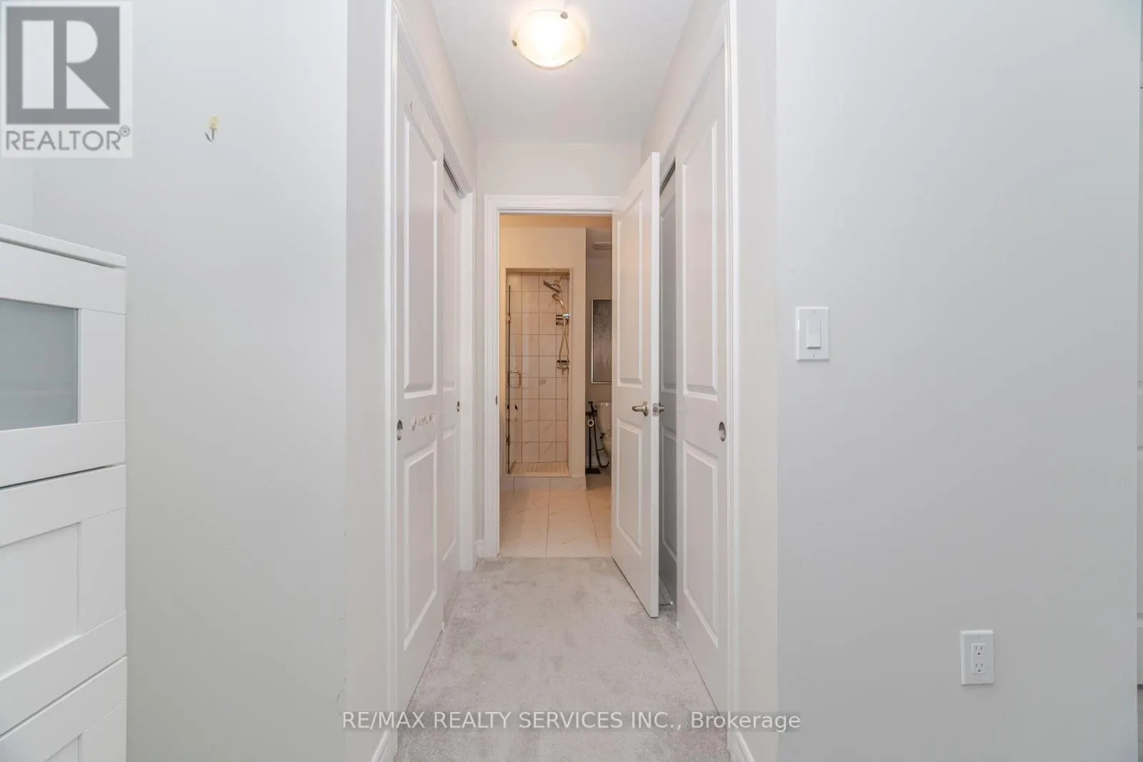 3 - 40 ZINFANDEL DRIVE