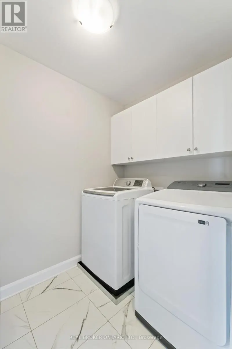 675 TALIESIN CRESCENT