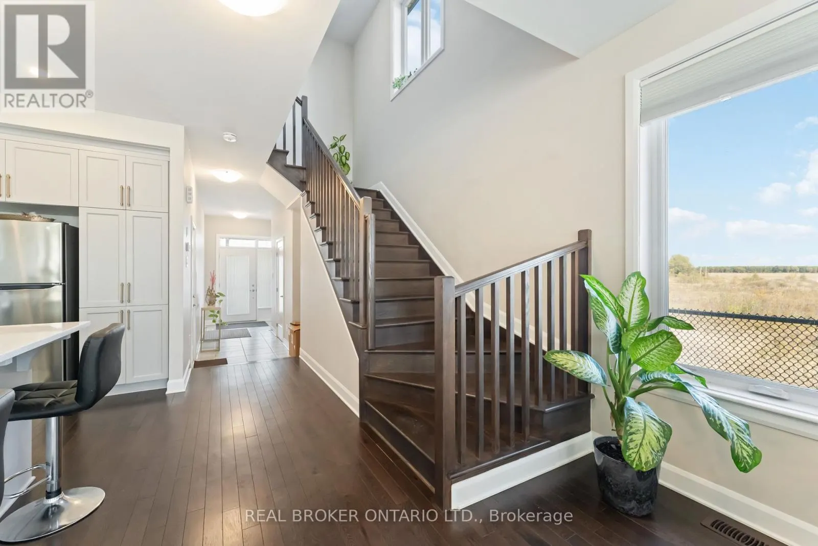 675 TALIESIN CRESCENT