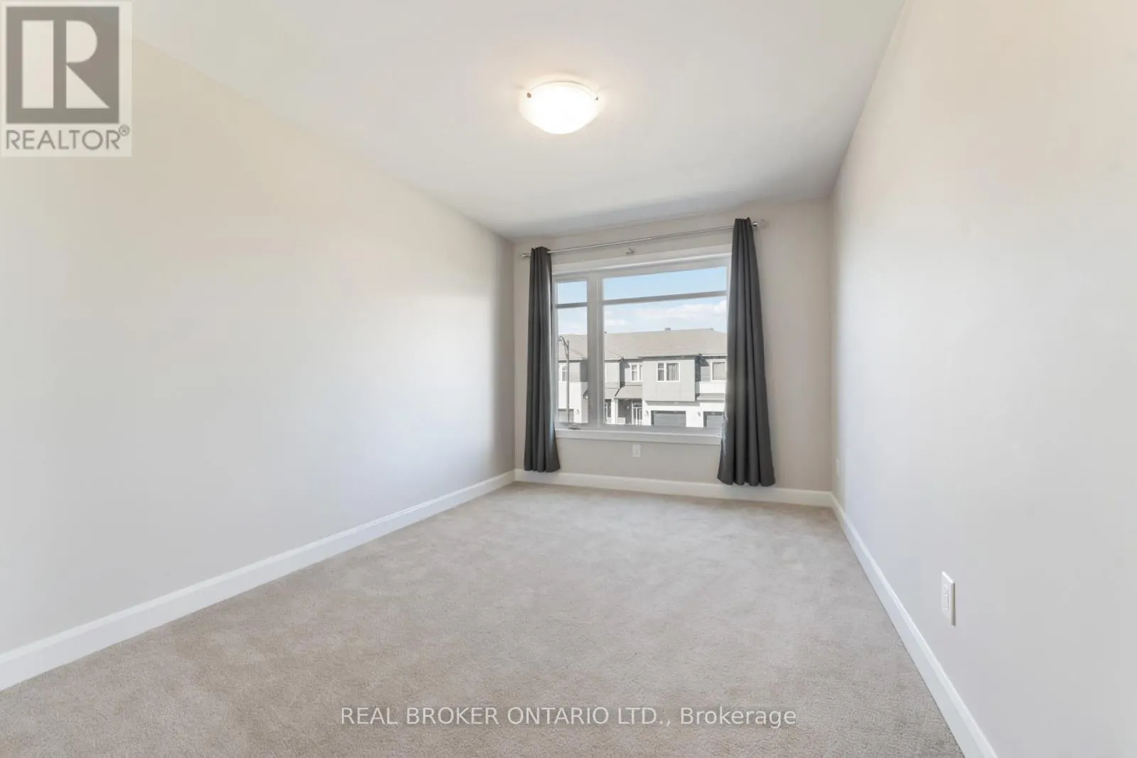 675 TALIESIN CRESCENT