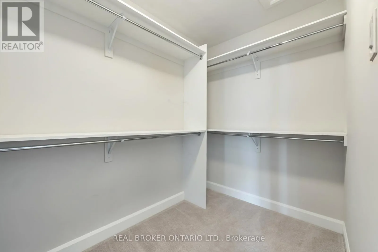 675 TALIESIN CRESCENT