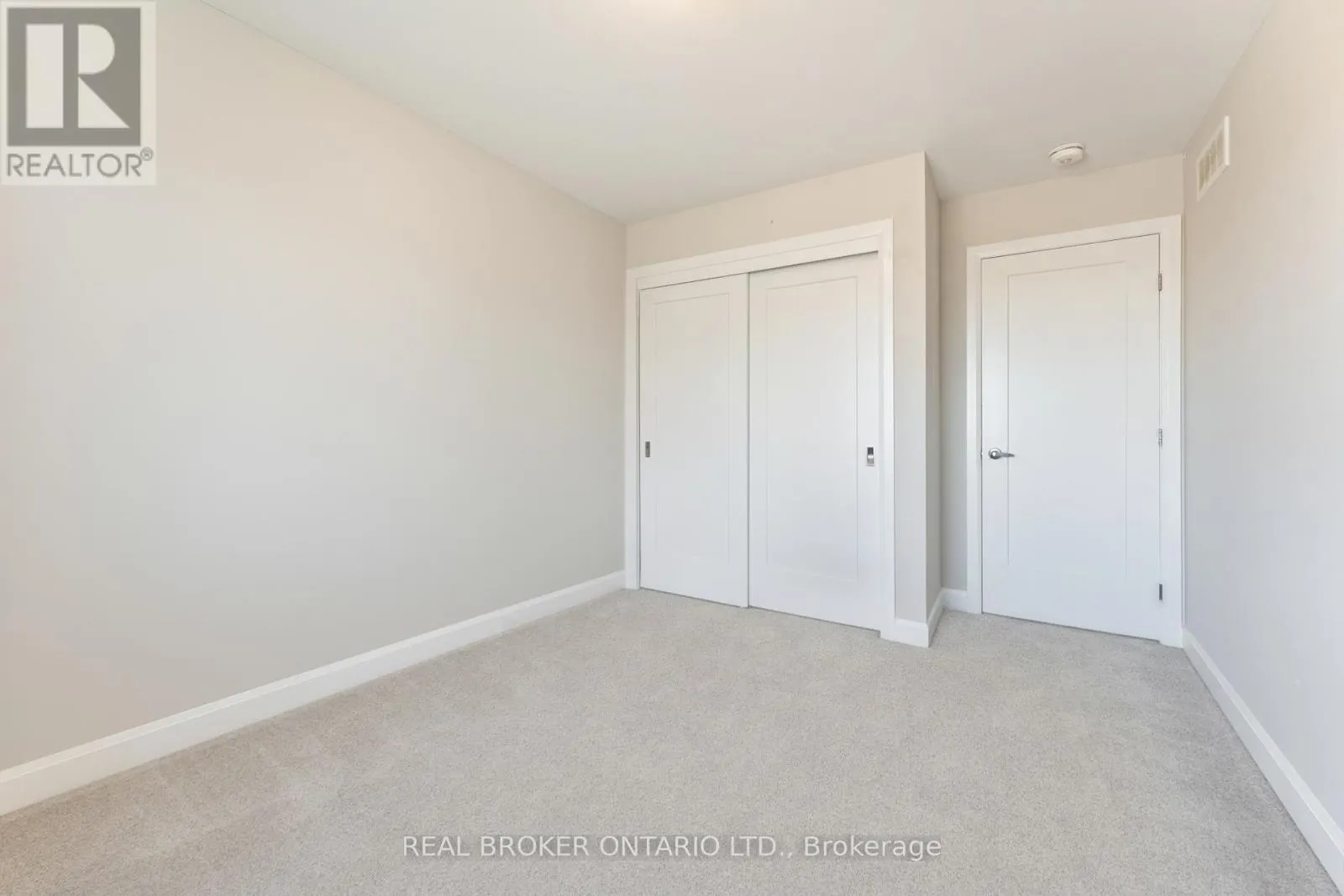 675 TALIESIN CRESCENT