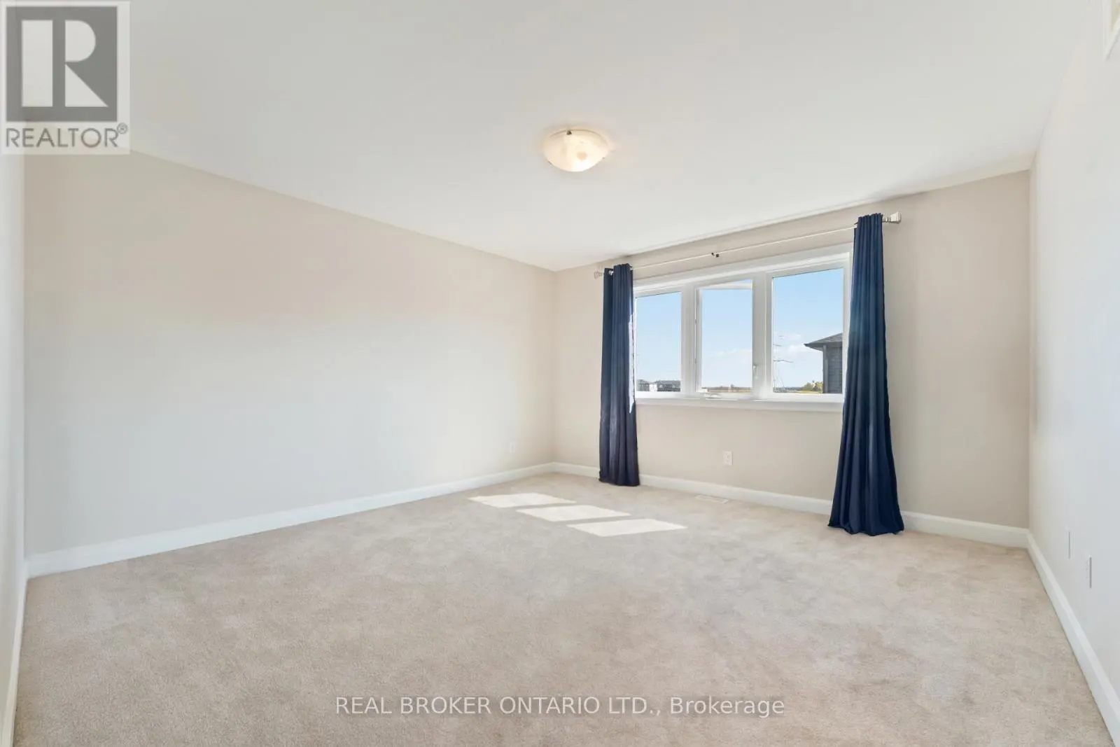 675 TALIESIN CRESCENT