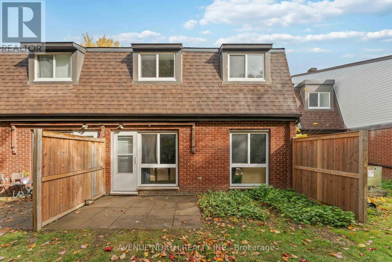 11K - 2080 OGILVIE ROAD