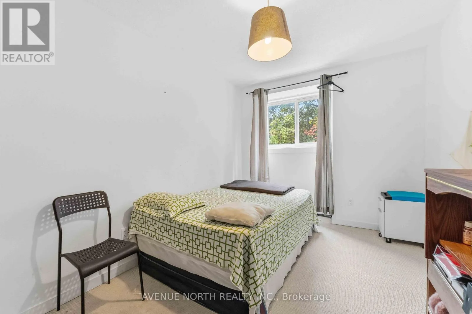 11K - 2080 OGILVIE ROAD