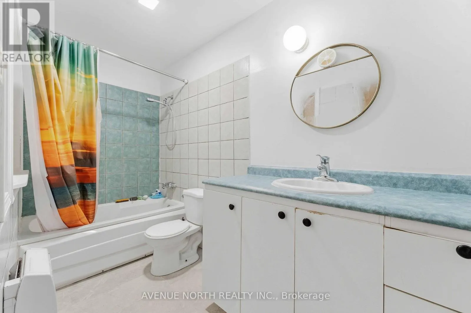 11K - 2080 OGILVIE ROAD