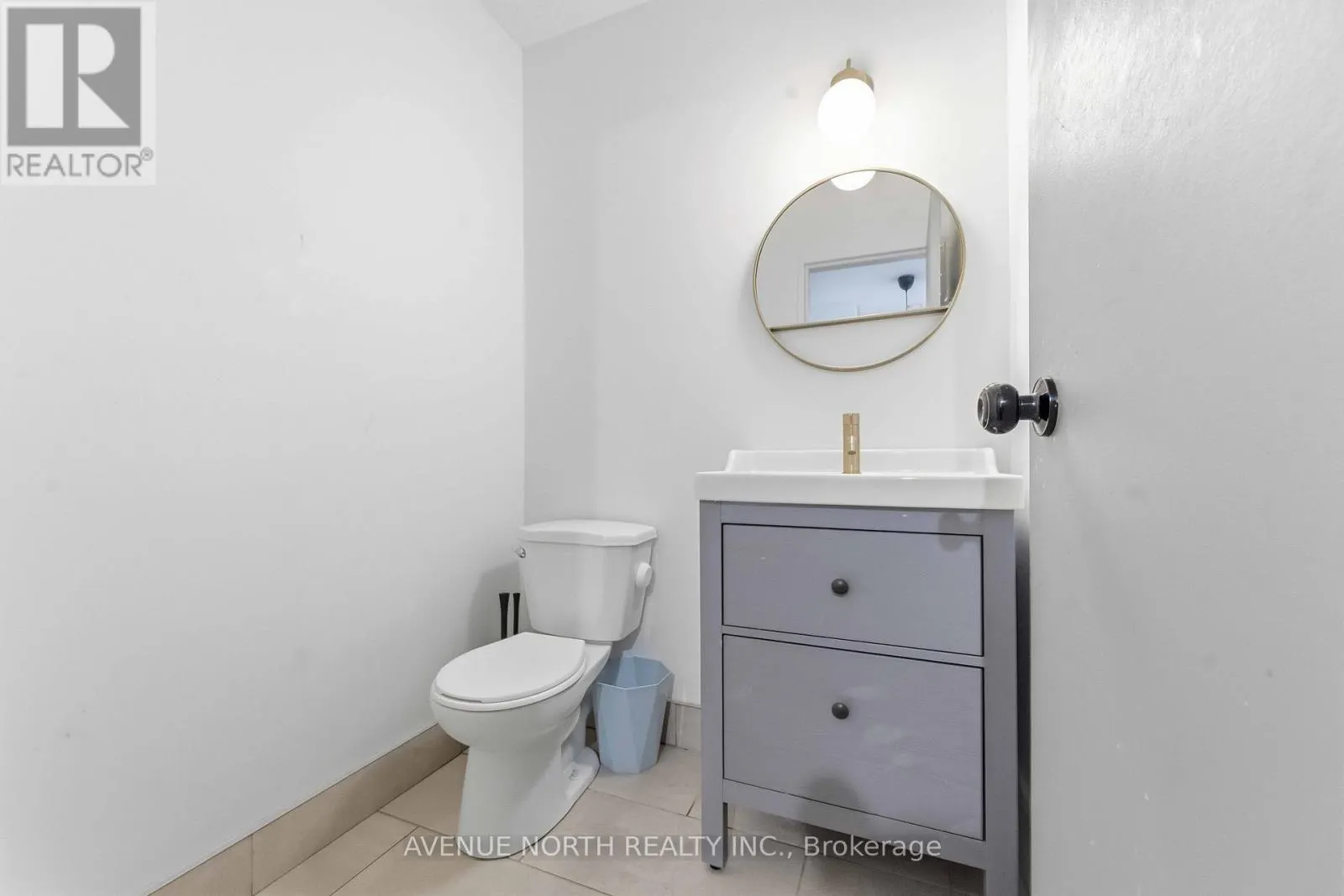 11K - 2080 OGILVIE ROAD