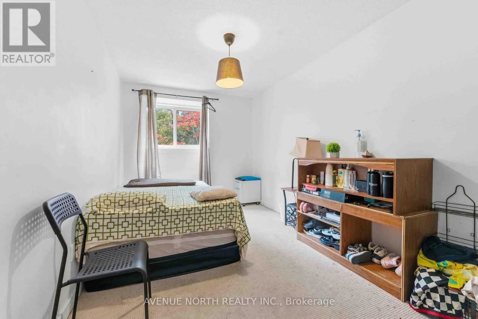 11K - 2080 OGILVIE ROAD