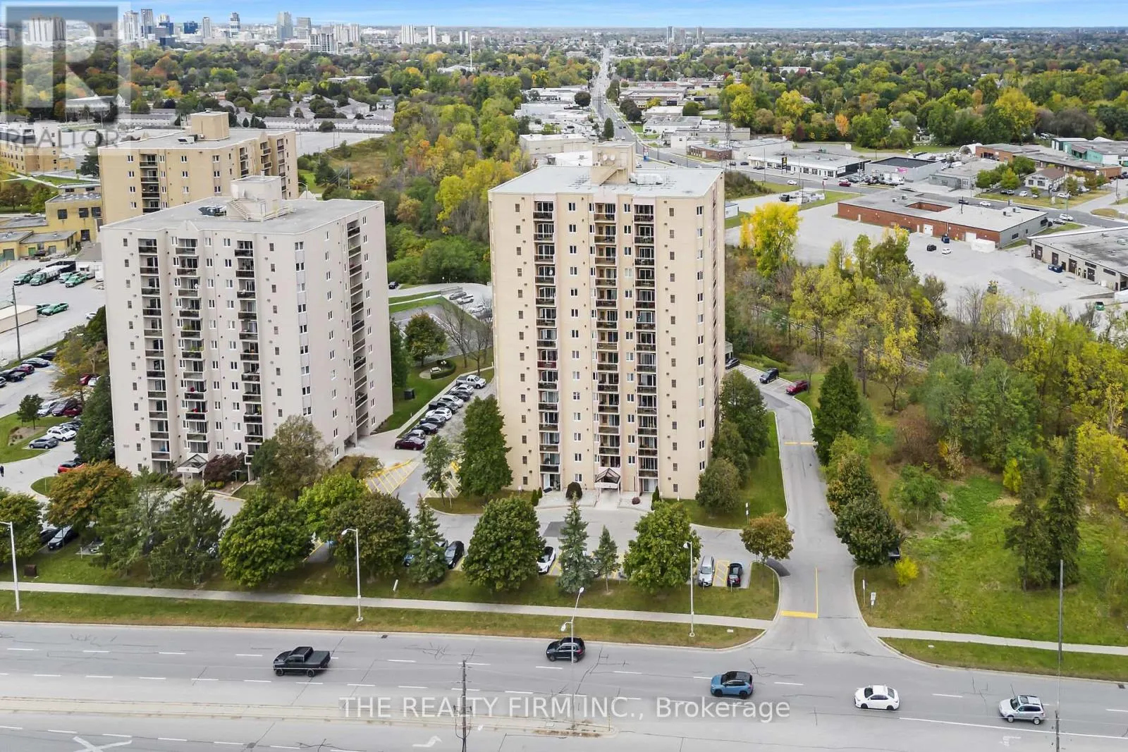 504 - 858 COMMISSIONERS ROAD E, #504