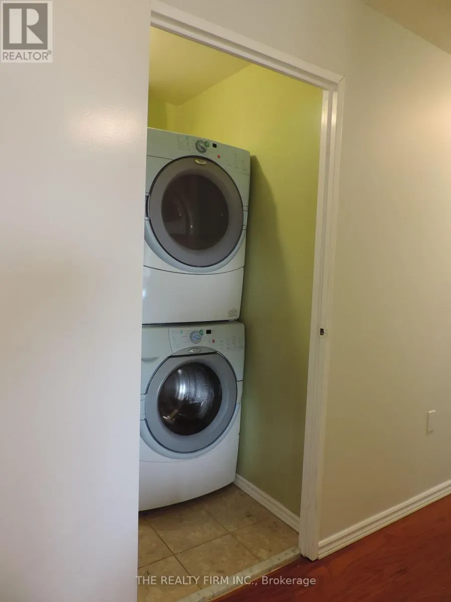 504 - 858 COMMISSIONERS ROAD E, #504