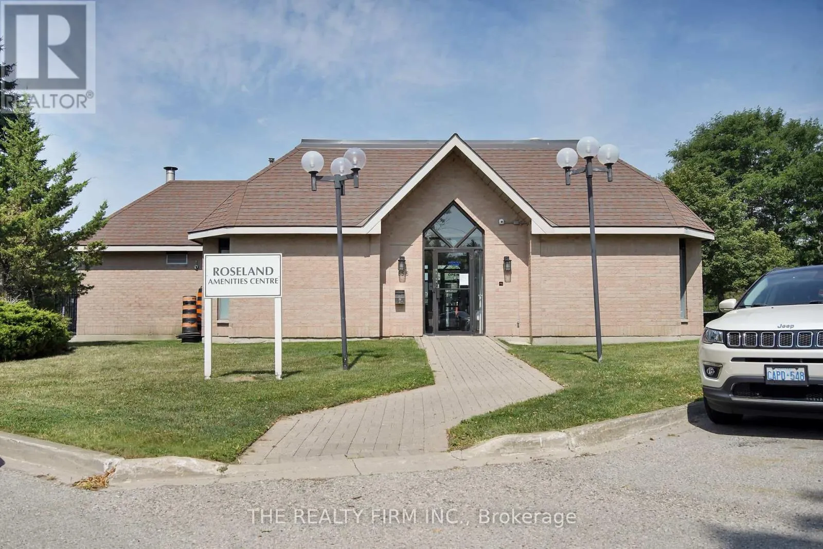 504 - 858 COMMISSIONERS ROAD E, #504