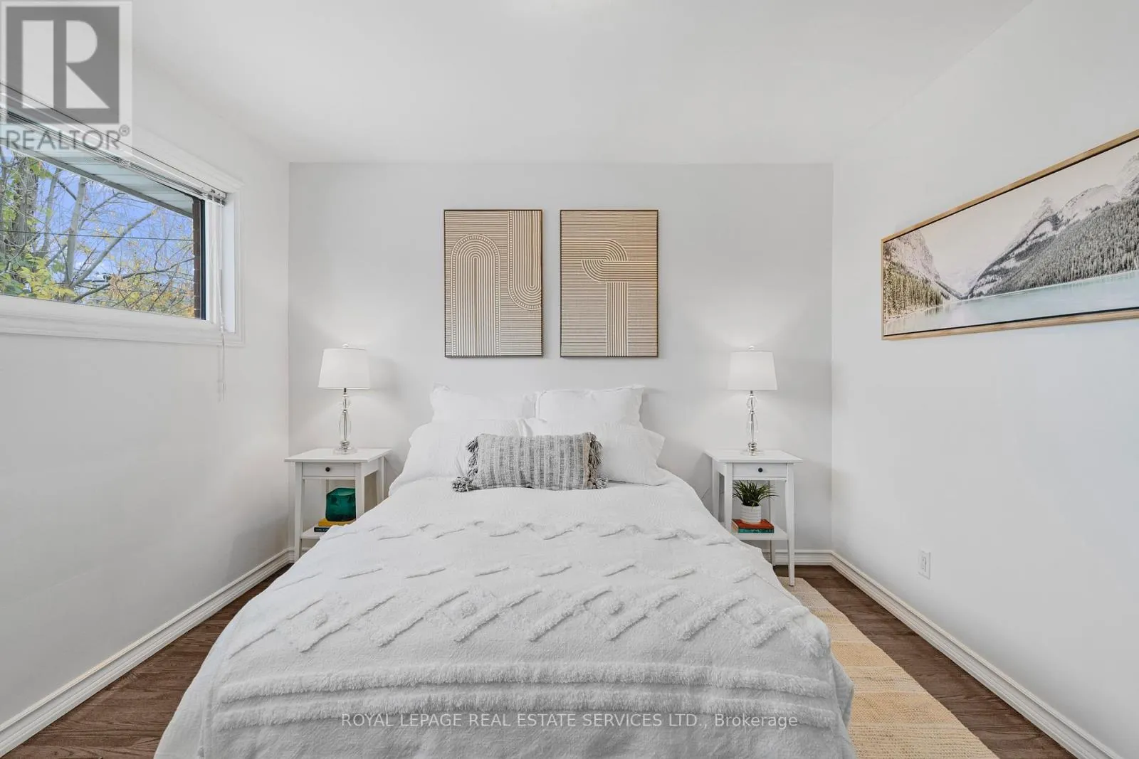 559 EAST 27TH STREET