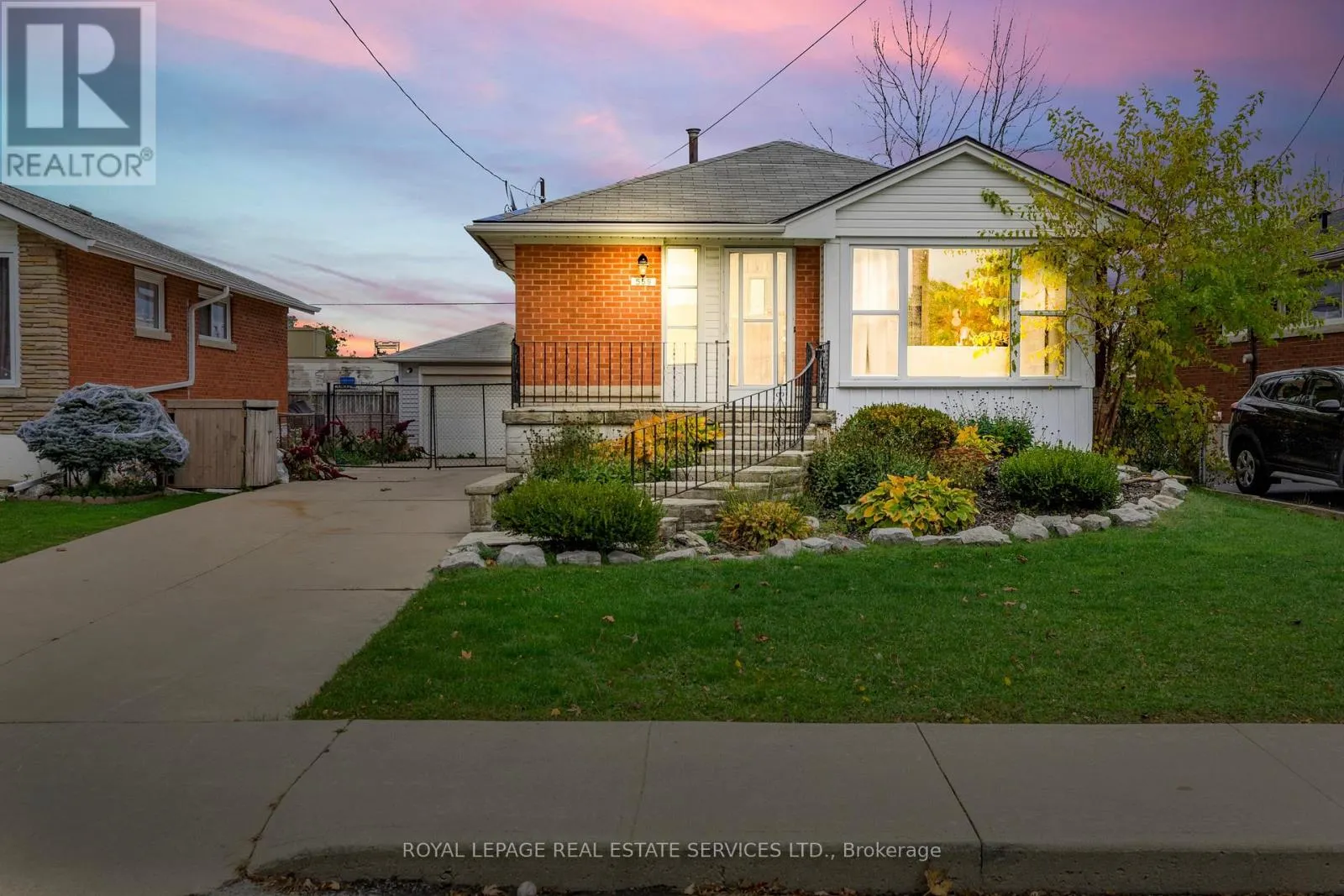 559 EAST 27TH STREET