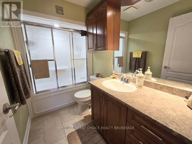 125A - 125A THIRD STREET W