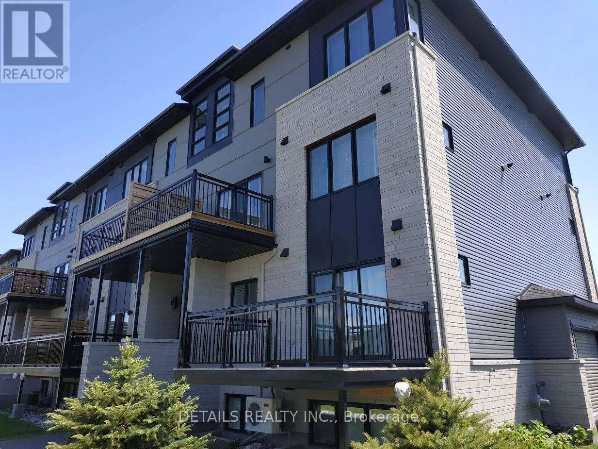 D - 440 VIA VERONA AVENUE