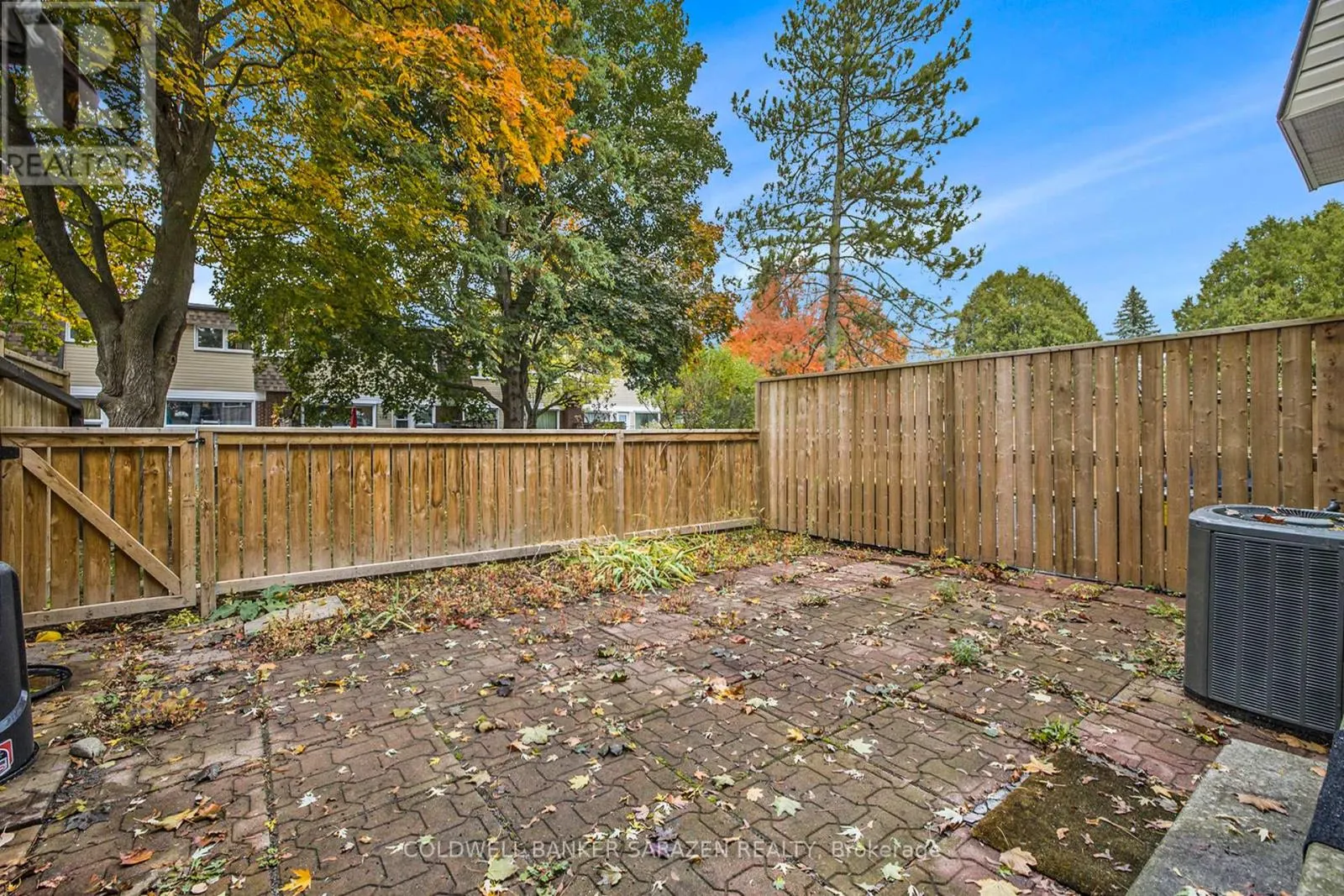 110 RUTHERFORD COURT