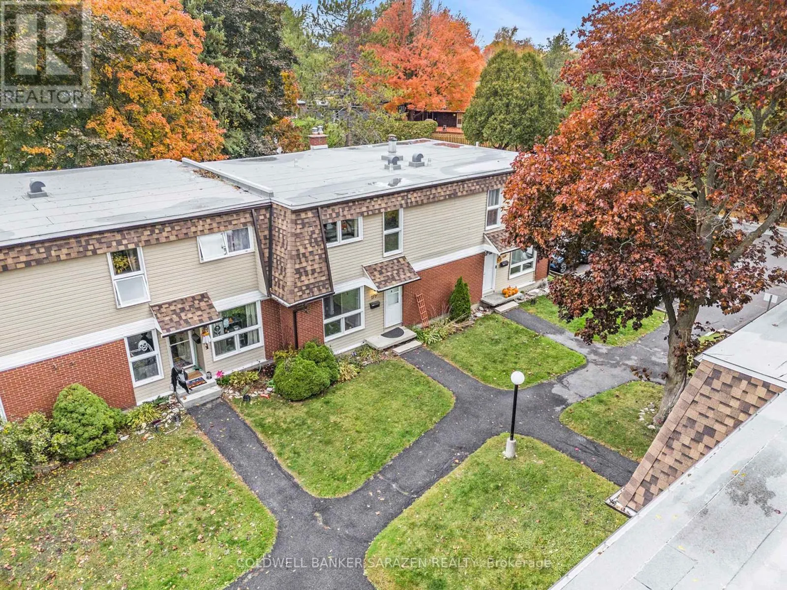 110 RUTHERFORD COURT