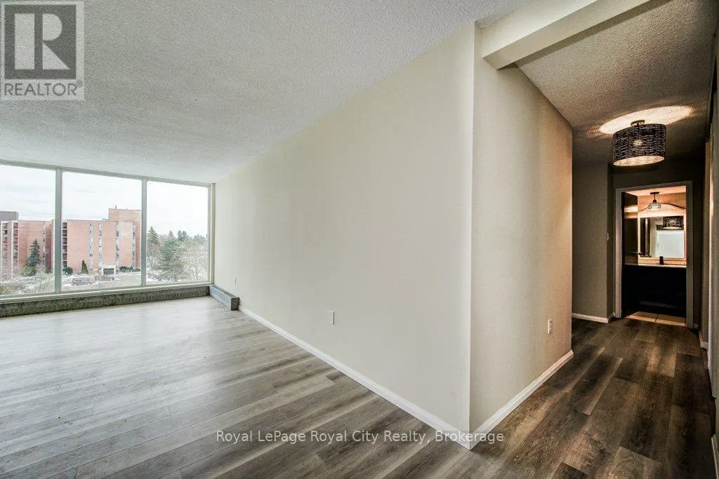 602 - 19 WOODLAWN ROAD E, #602