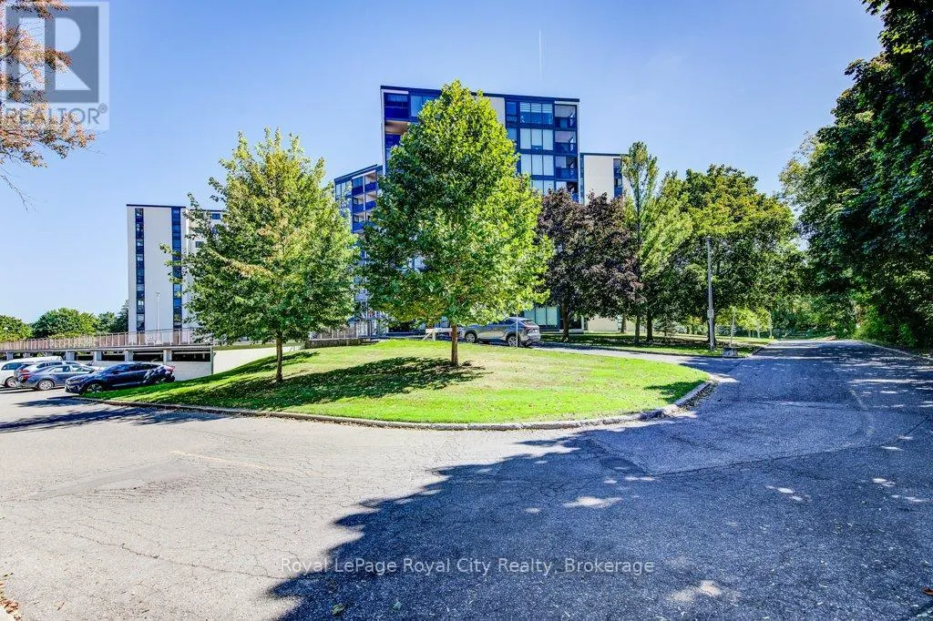 602 - 19 WOODLAWN ROAD E, #602