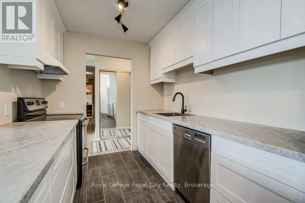 602 - 19 WOODLAWN ROAD E, #602