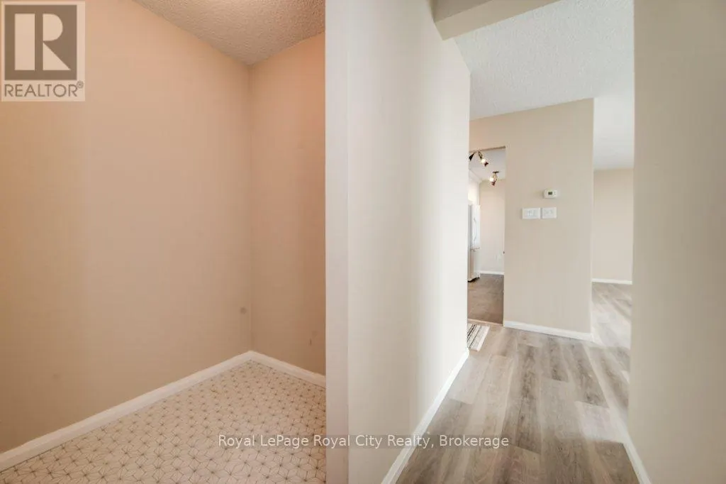 602 - 19 WOODLAWN ROAD E, #602