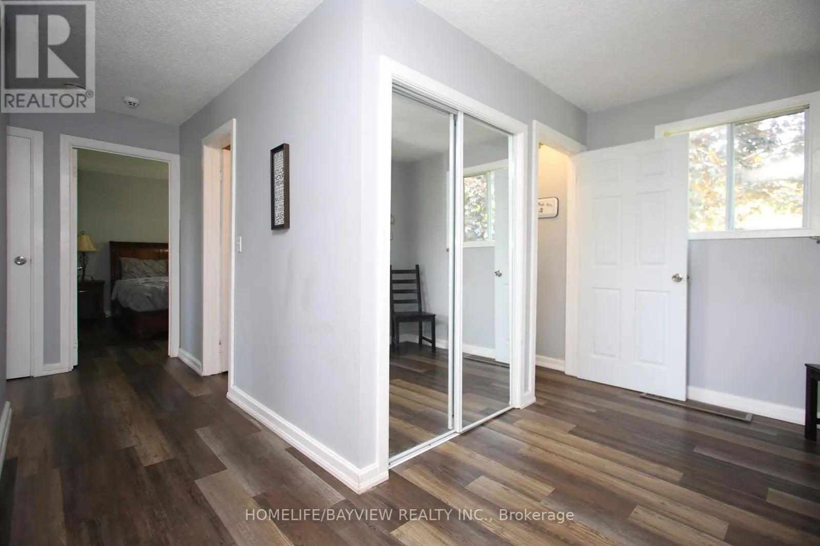 2ND FLR - 9 BRIDGE STREET