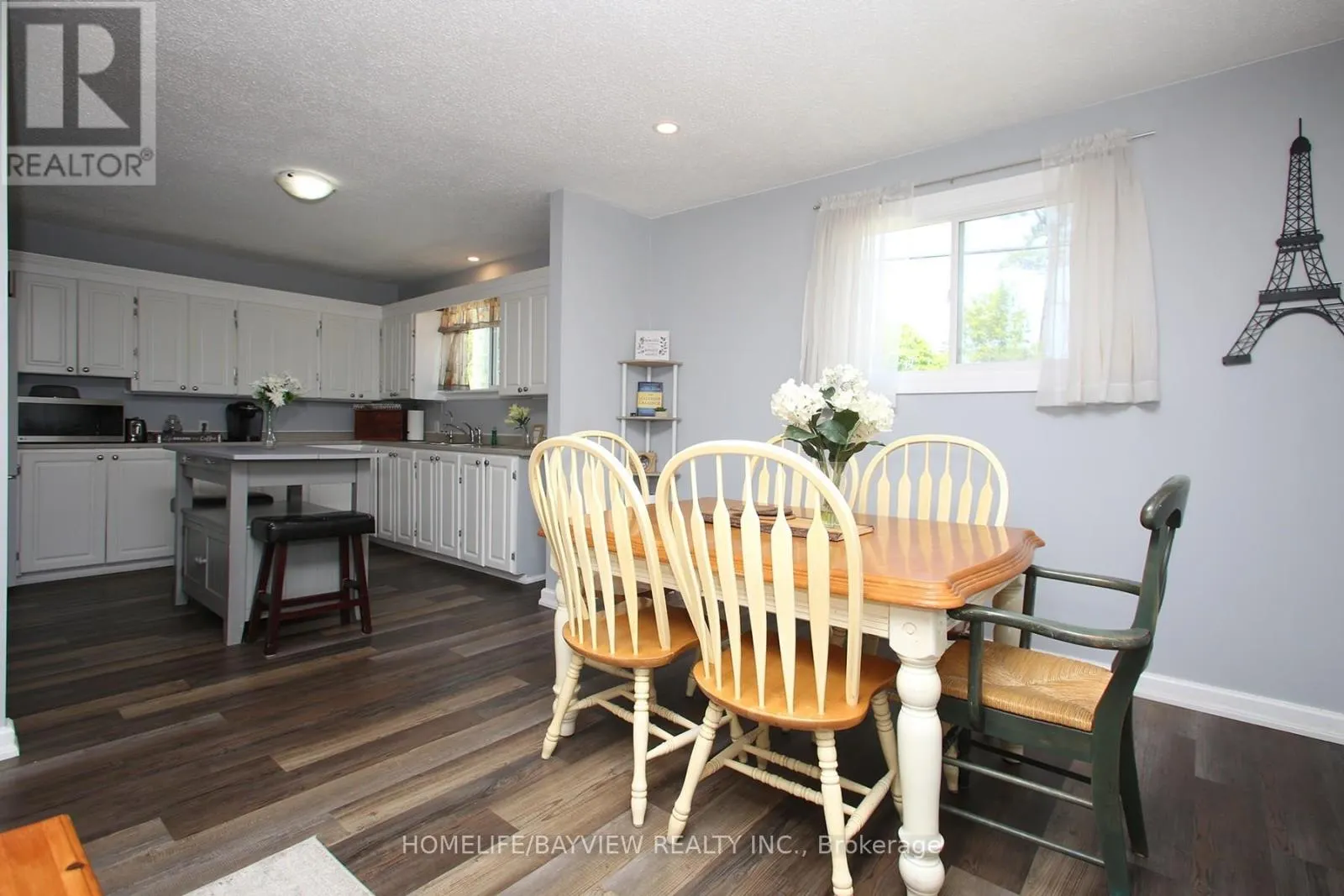 2ND FLR - 9 BRIDGE STREET