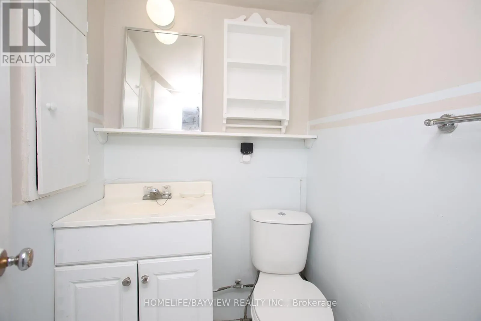 2ND FLR - 9 BRIDGE STREET