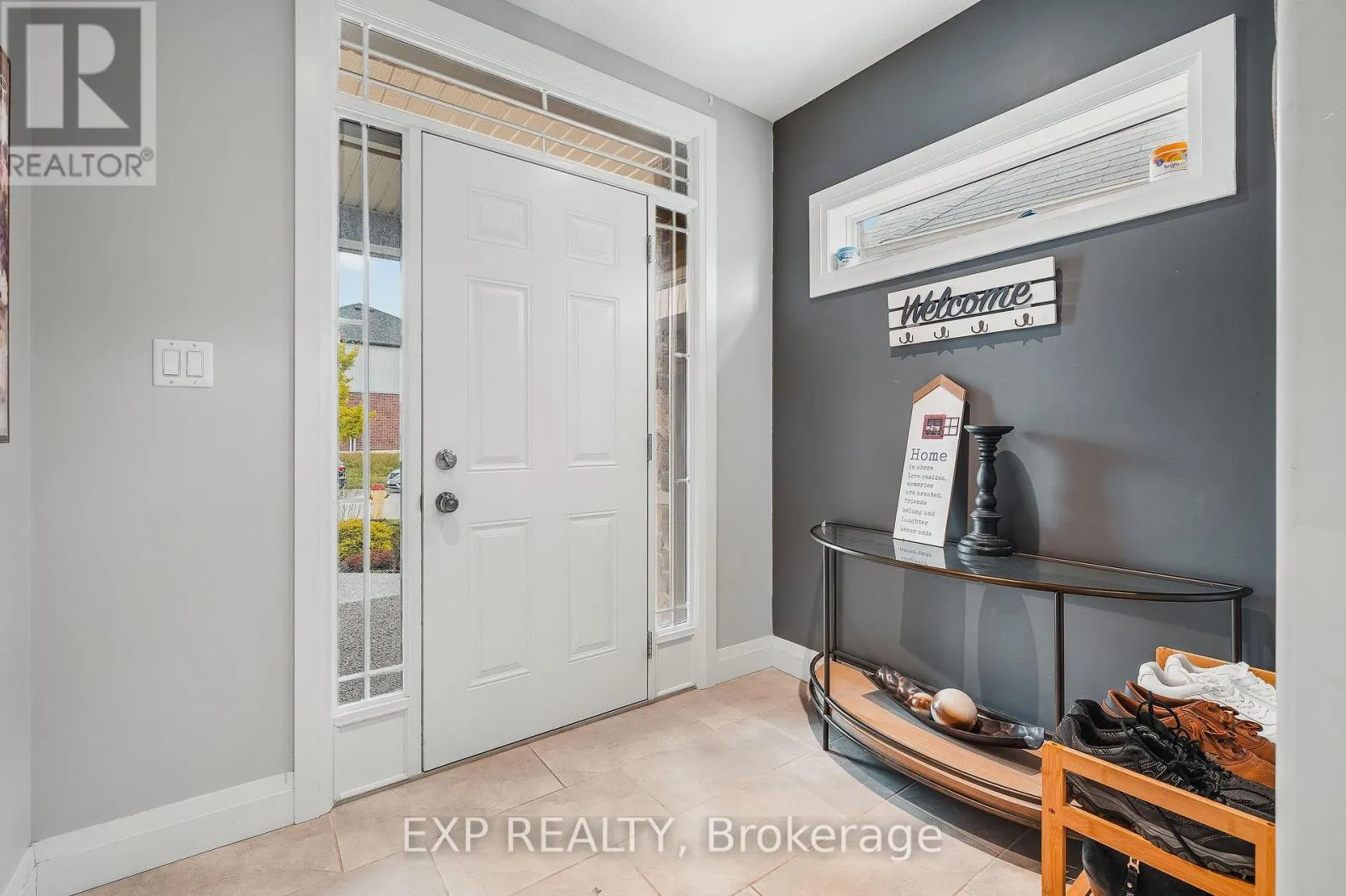 346 MOORLANDS CRESCENT