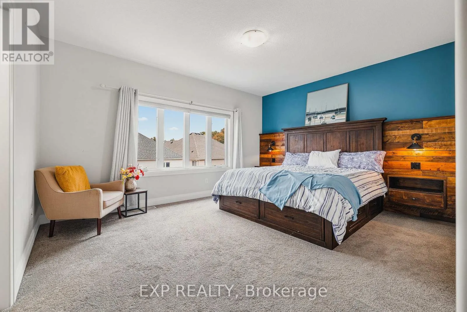 346 MOORLANDS CRESCENT