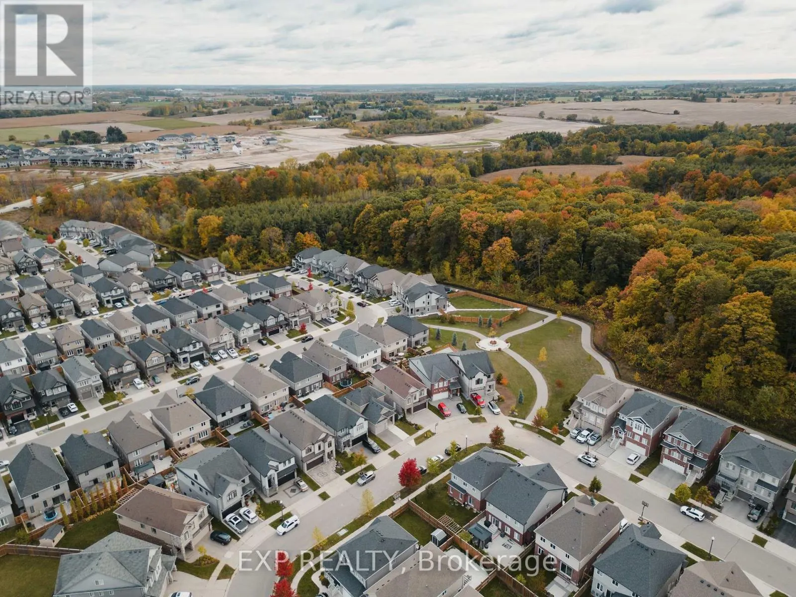 346 MOORLANDS CRESCENT