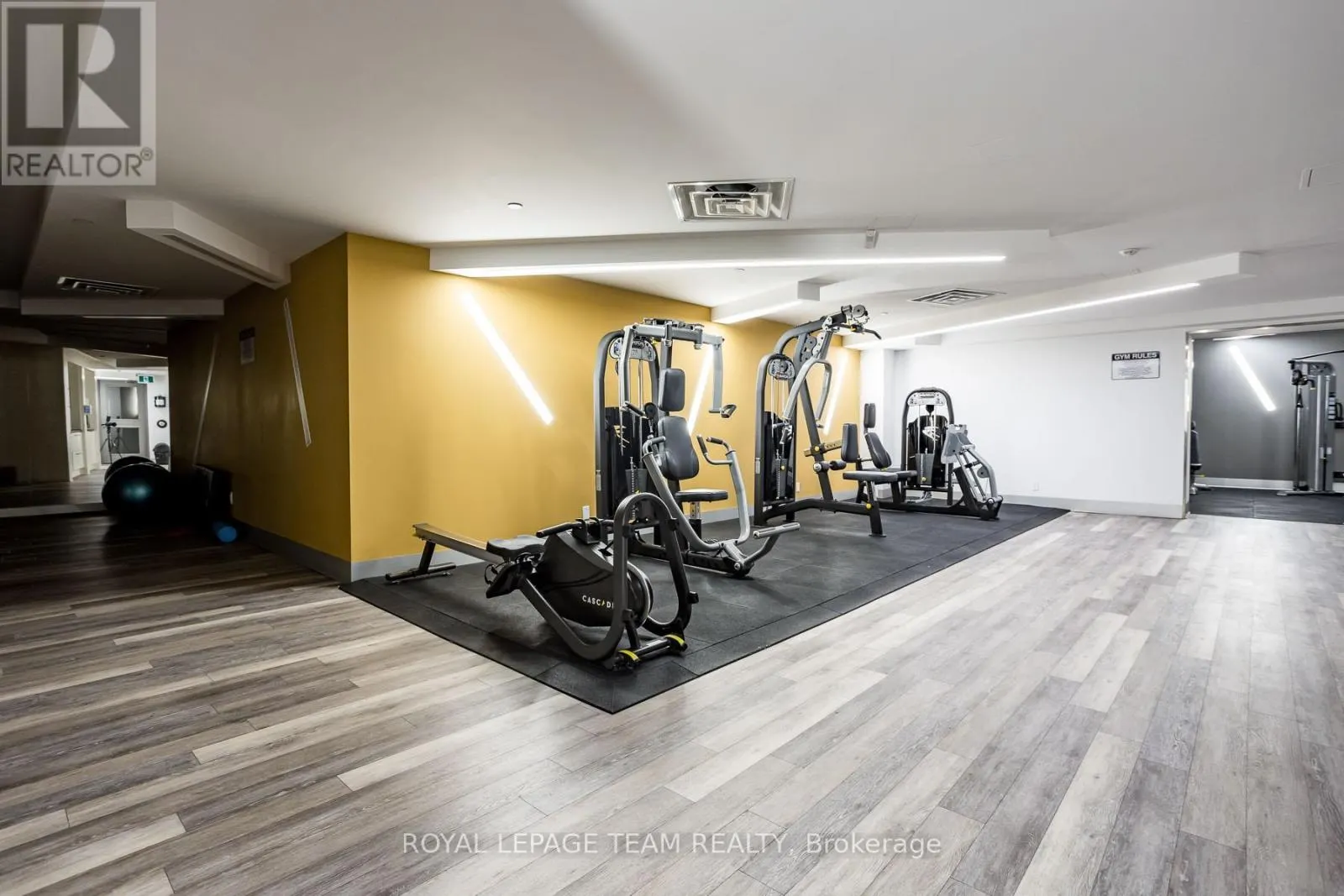 709 - 485 RICHMOND ROAD