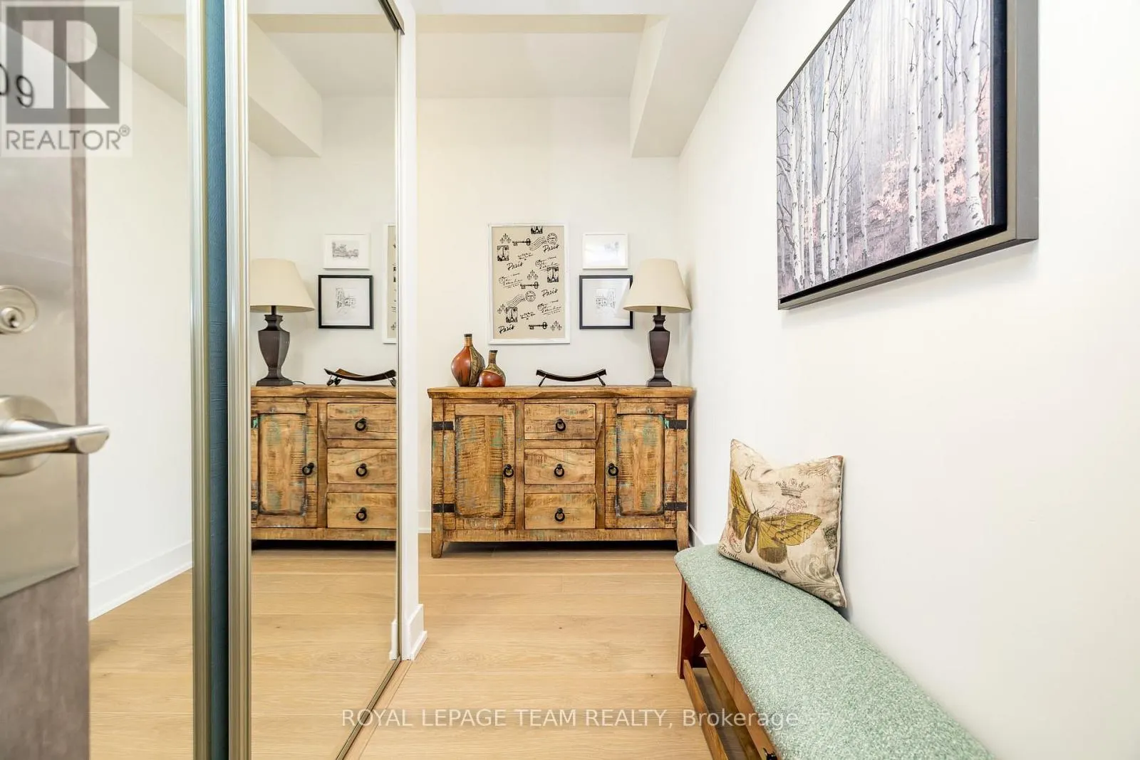 709 - 485 RICHMOND ROAD