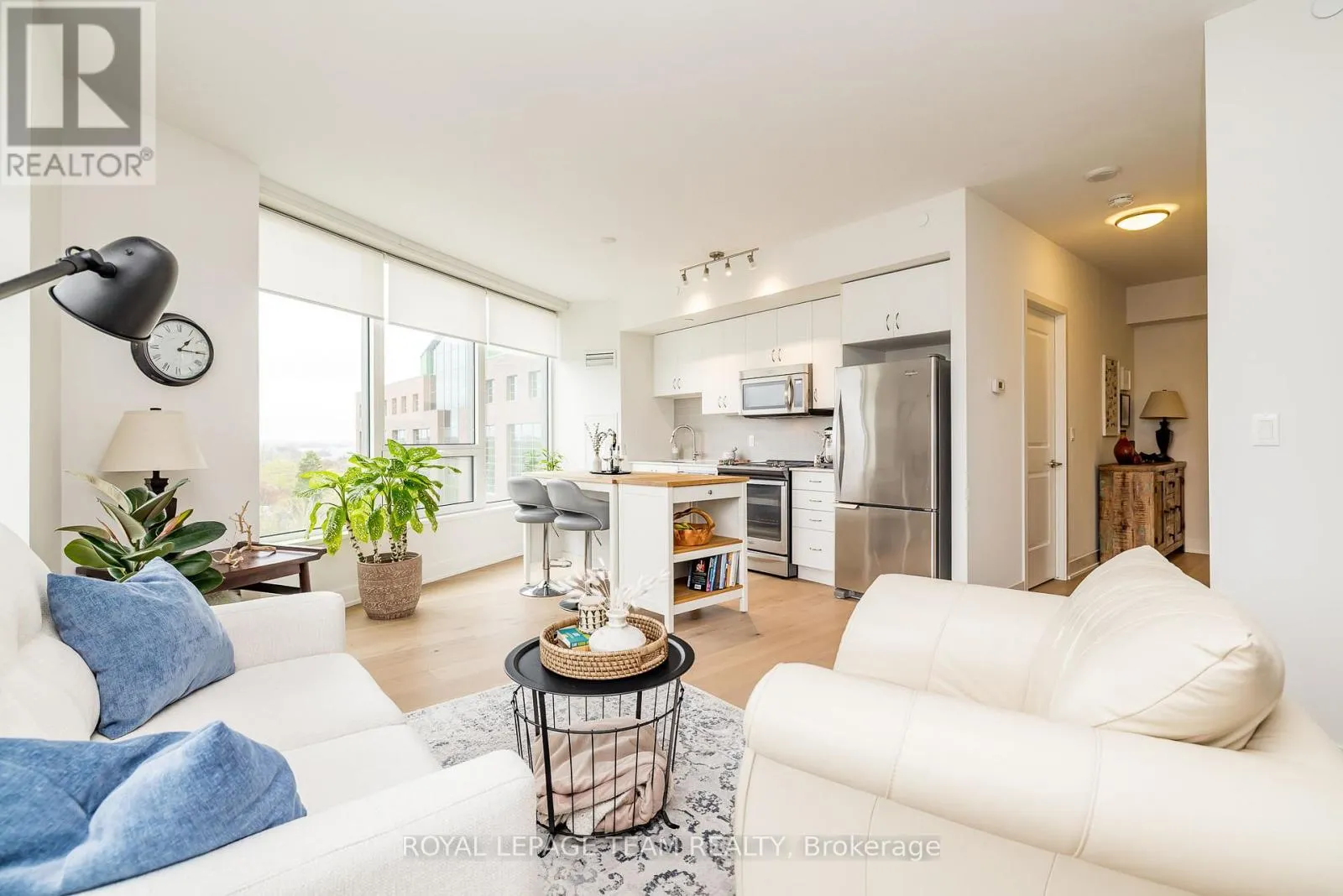 709 - 485 RICHMOND ROAD