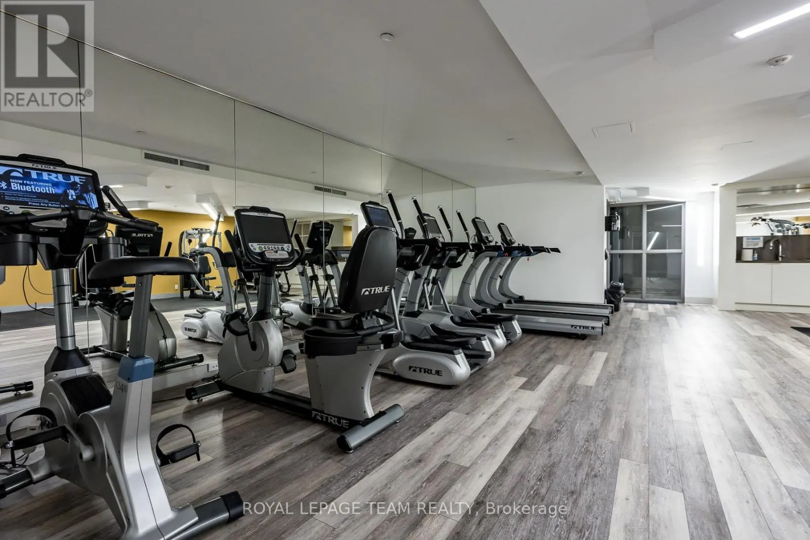 709 - 485 RICHMOND ROAD