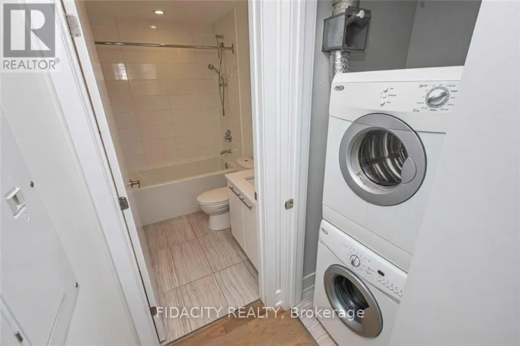 820 - 360 PATRICIA AVENUE